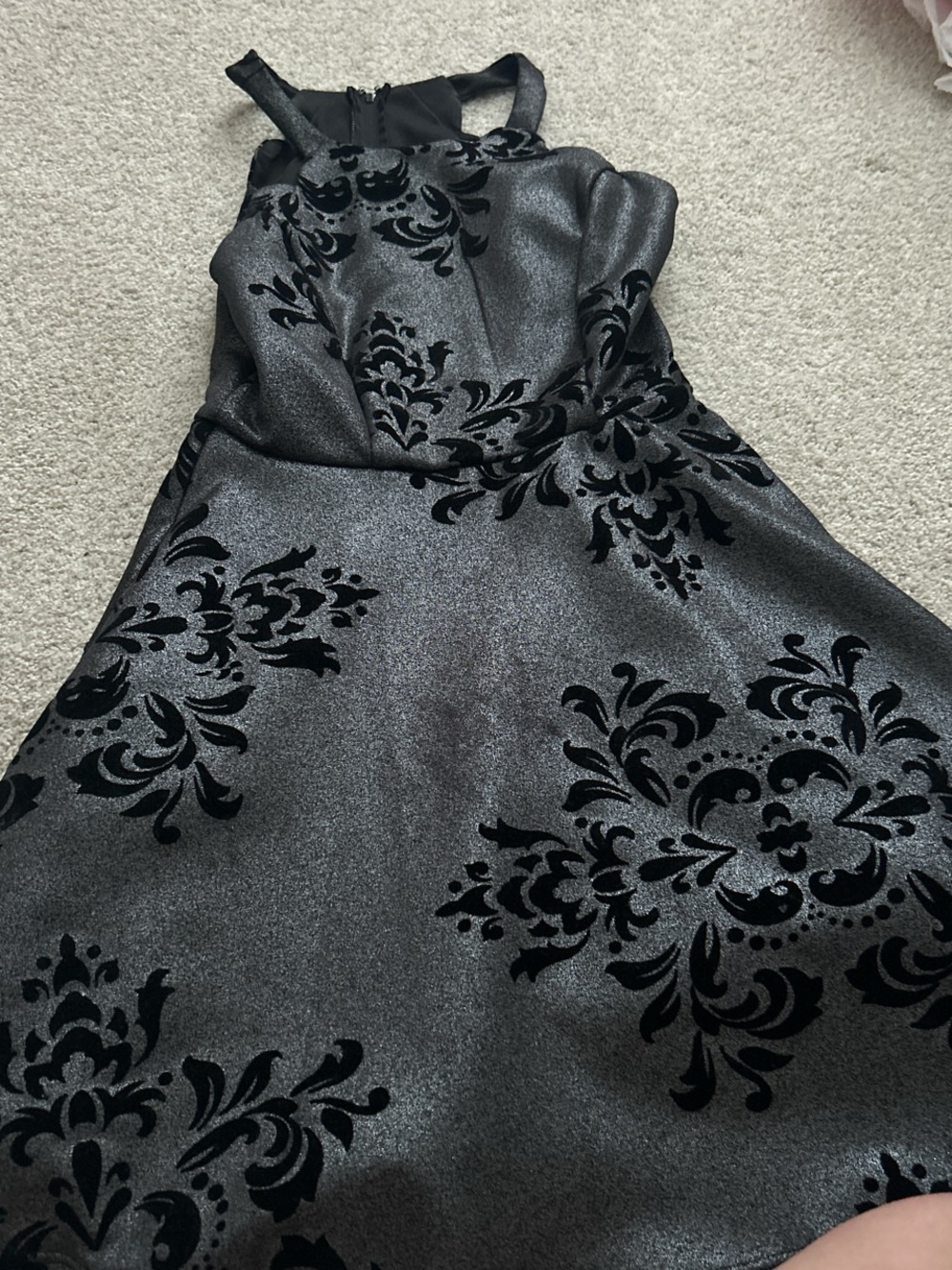 Trixxi Clothing Company Black Top - Size S